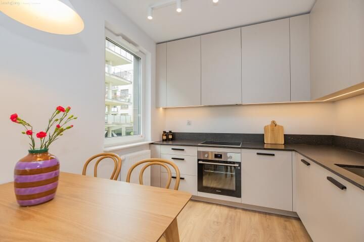 Mieszkanie 3-pokojowe Kraków Łagiewniki-Borek Fałęcki, ul. Aleksandra Fredry. Zdjęcie 4