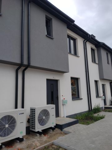 dom szeregowy, 3 pokoje Bieniewice, ul. Akacjowa. Zdjęcie 1