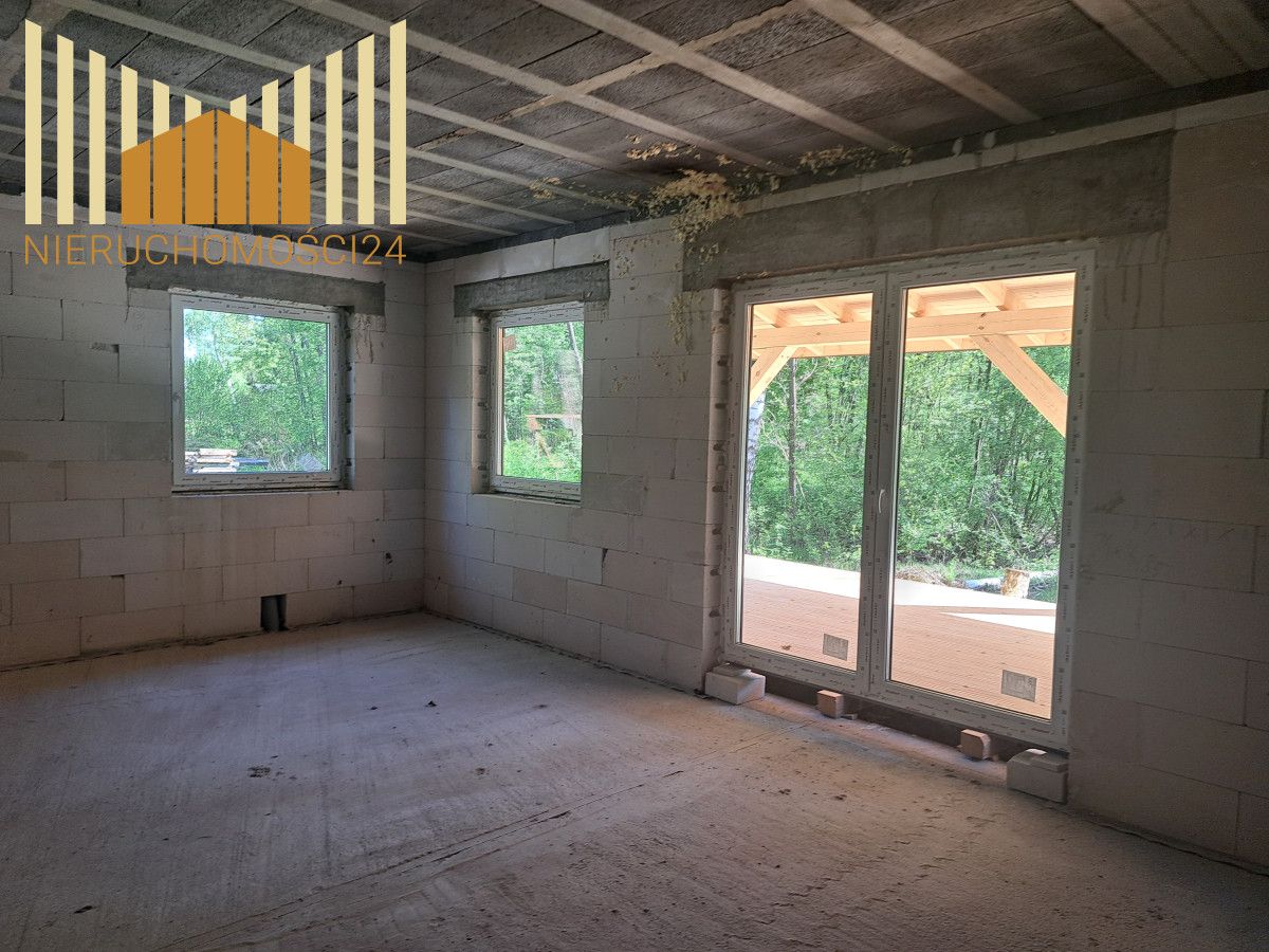 dom wolnostojący, 4 pokoje Mrozy. Zdjęcie 13