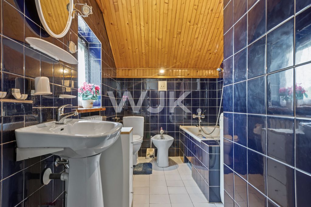 dom wolnostojący, 6 pokoi Warszawa Wawer. Zdjęcie 12