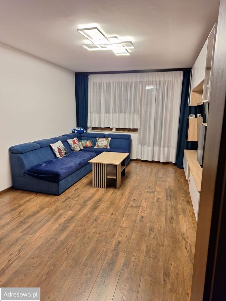 Mieszkanie 3-pokojowe Piekary Śląskie, ul. Marii Curie-Skłodowskiej. Zdjęcie 5