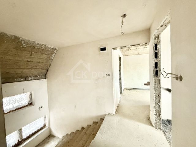 dom wolnostojący, 7 pokoi Lesica Bławatków. Zdjęcie 20