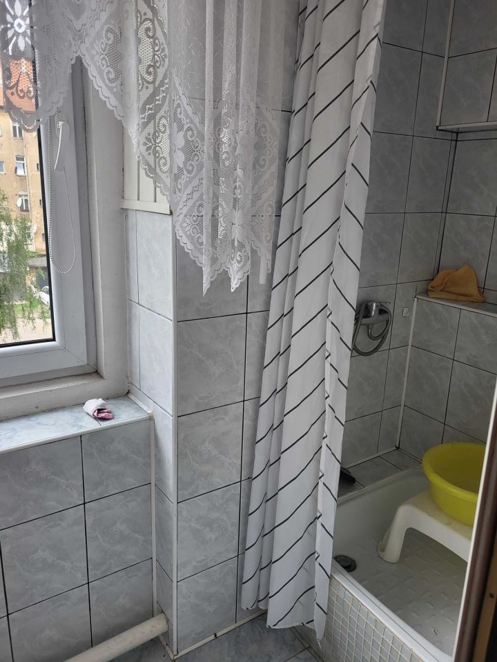 Mieszkanie 3-pokojowe Legnica. Zdjęcie 8