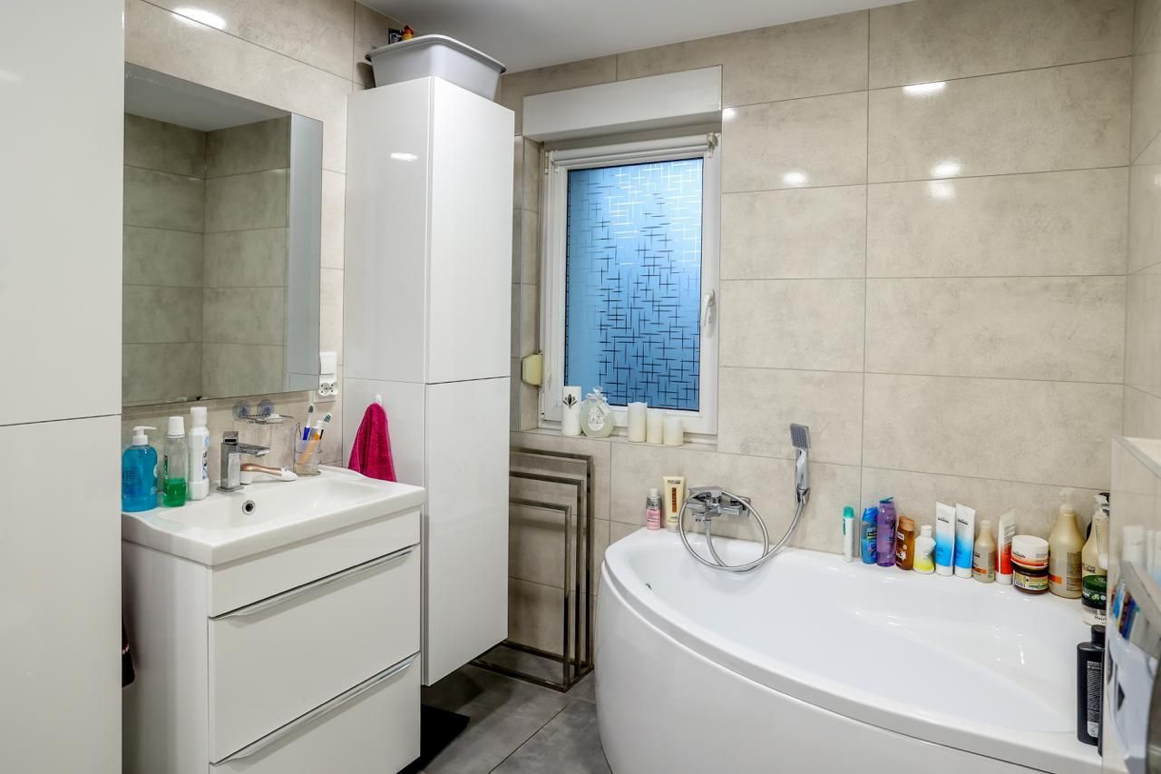 dom wolnostojący, 4 pokoje Nowogrodziec, ul. Janusza Kusocińskiego. Zdjęcie 17