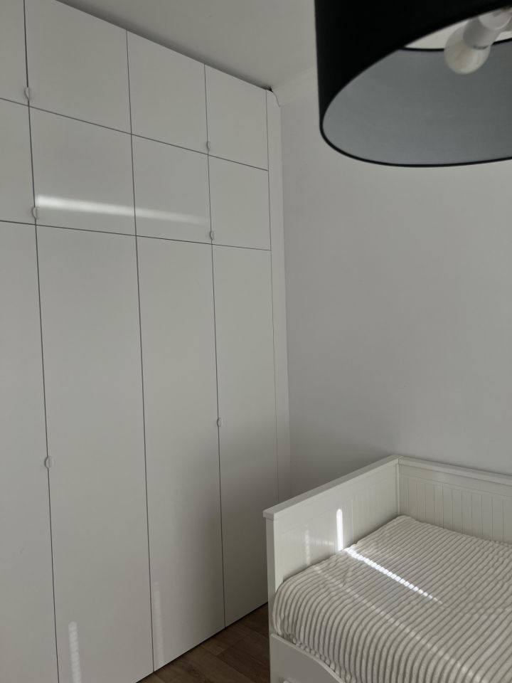 Mieszkanie 4-pokojowe Warszawa Włochy, ul. Szybka. Zdjęcie 3