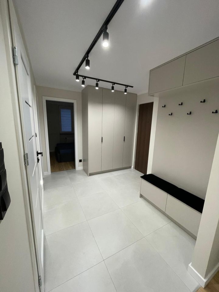 Mieszkanie 3-pokojowe Ostrowiec Świętokrzyski Centrum, os. Ogrody. Zdjęcie 4