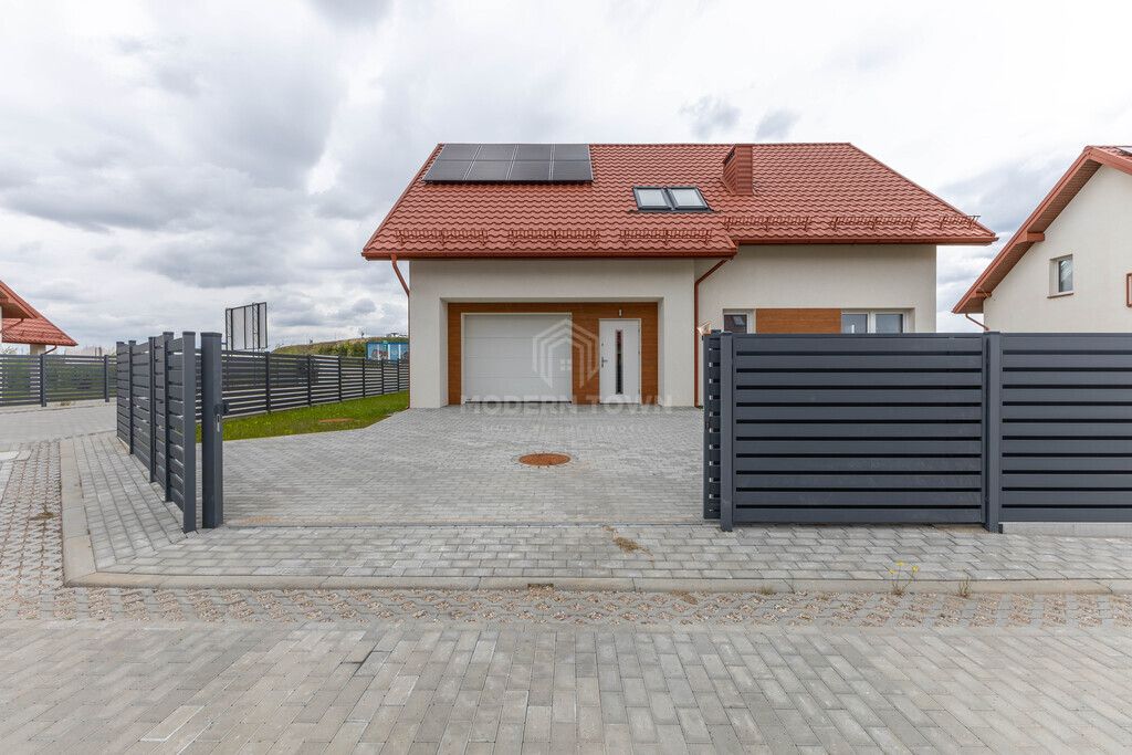 dom wolnostojący, 5 pokoi Prawdowo