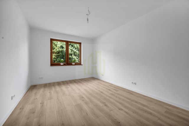 dom wolnostojący, 3 pokoje Ostrówek, ul. Szyszkowa. Zdjęcie 12