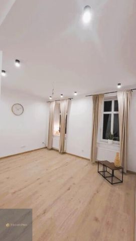 Mieszkanie 3-pokojowe Bytom, ul. Jana Smolenia. Zdjęcie 2