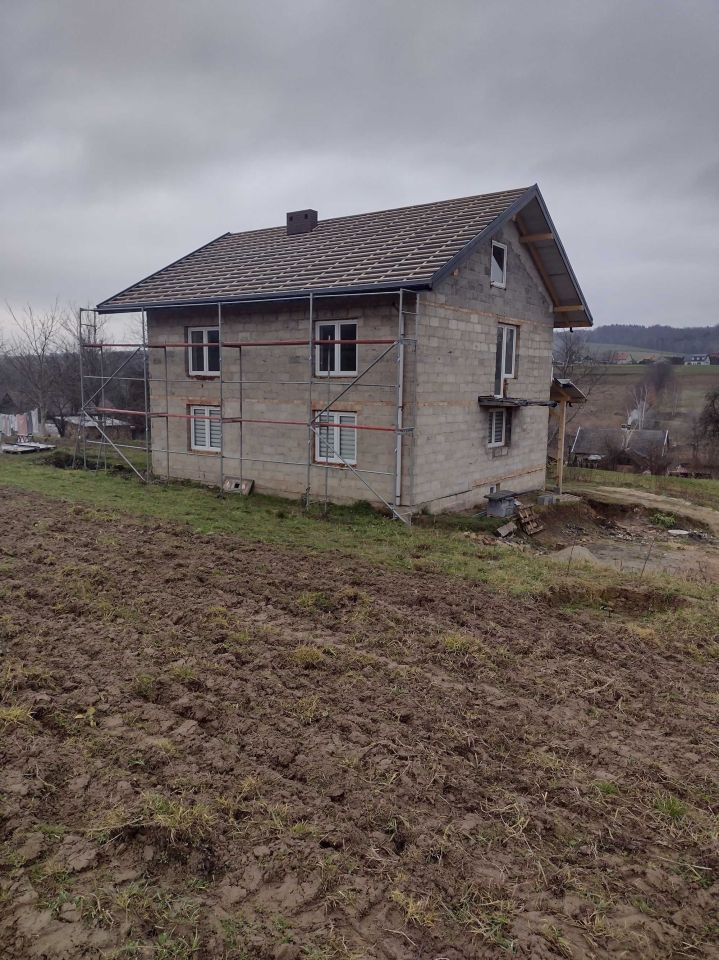 dom wolnostojący, 7 pokoi Glinik Górny