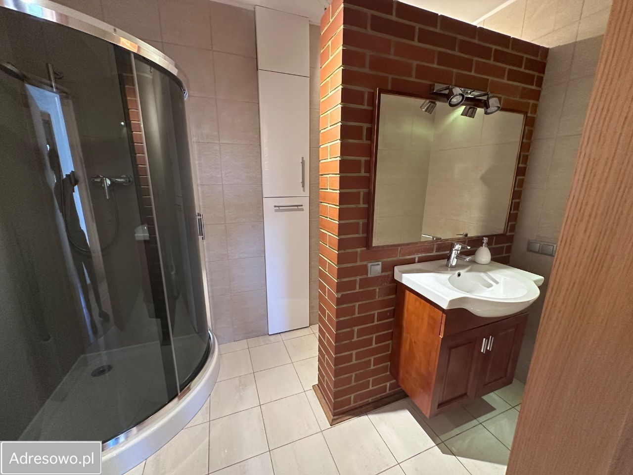 dom wolnostojący, 6 pokoi Borzęcin Duży. Zdjęcie 8