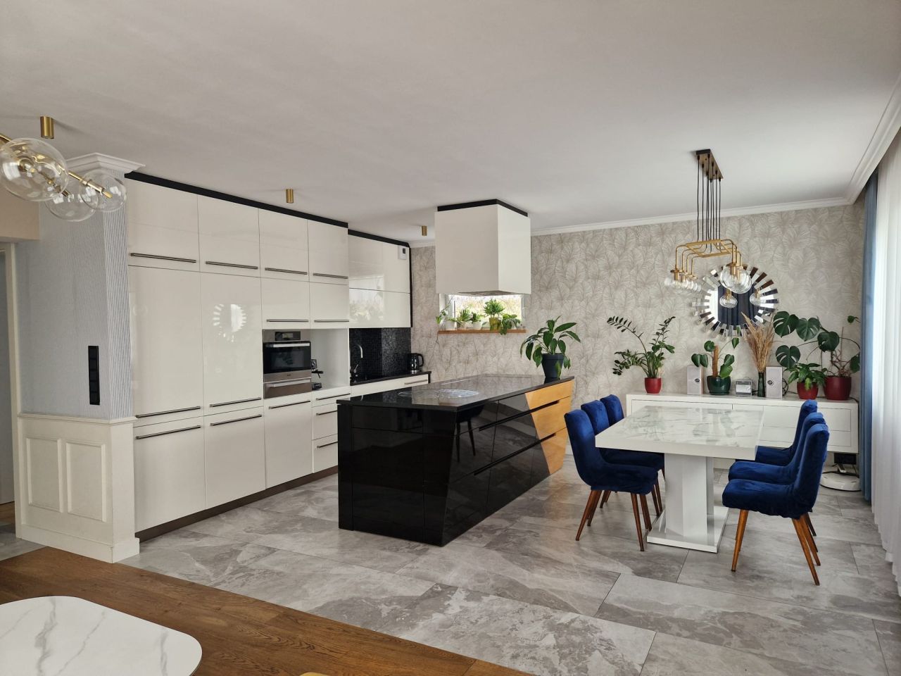 Mieszkanie 4-pokojowe Siemianowice Śląskie Michałkowice, ul. Marii Dąbrowskiej. Zdjęcie 1