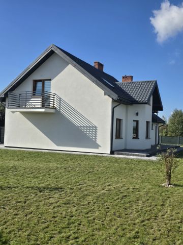 dom wolnostojący Burkat. Zdjęcie 1