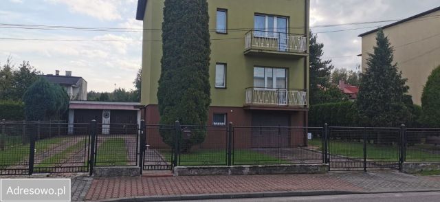 dom wolnostojący, 5 pokoi Dąbrowa Górnicza. Zdjęcie 1