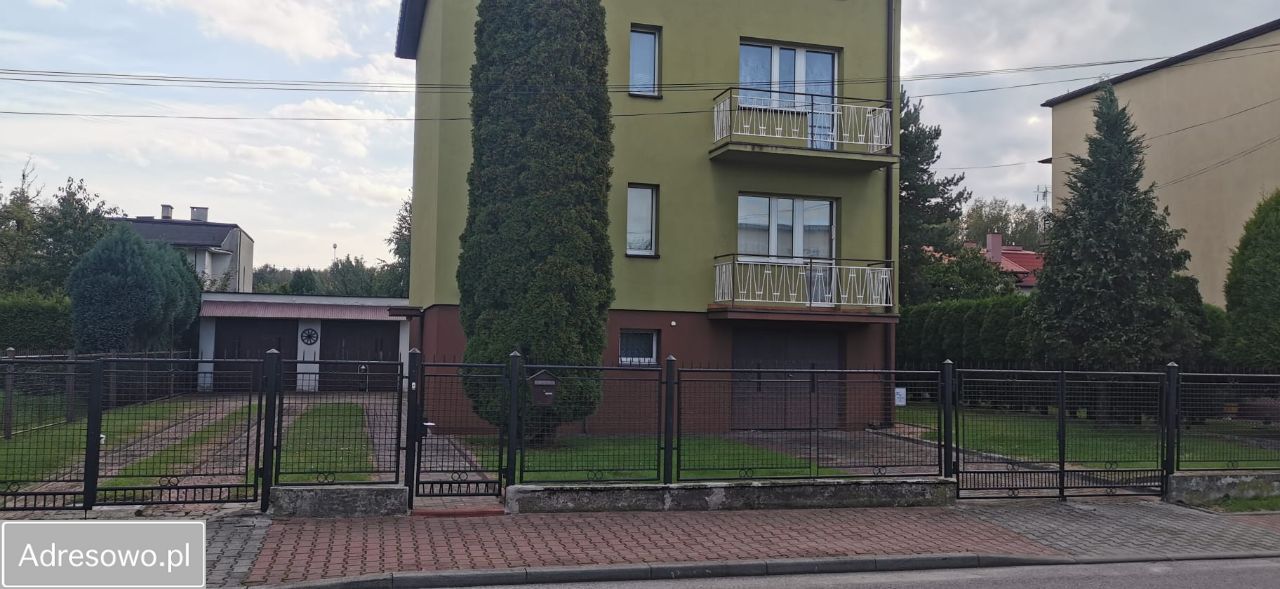 dom wolnostojący, 5 pokoi Dąbrowa Górnicza