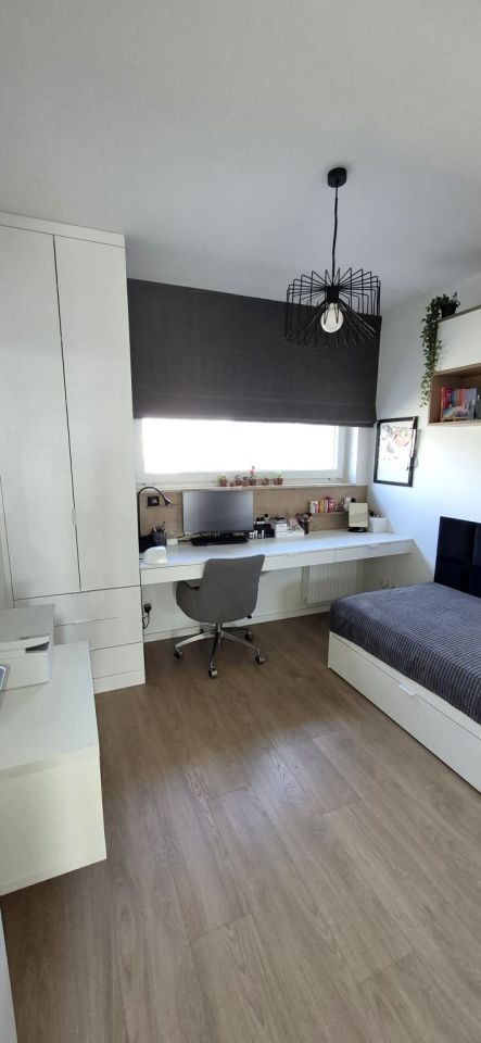 Mieszkanie 4-pokojowe Tychy, ul. Jana Barona. Zdjęcie 2