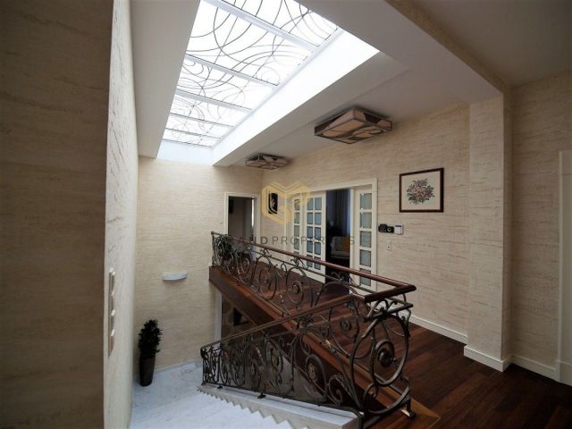 dom wolnostojący, 10 pokoi Konstancin-Jeziorna. Zdjęcie 12