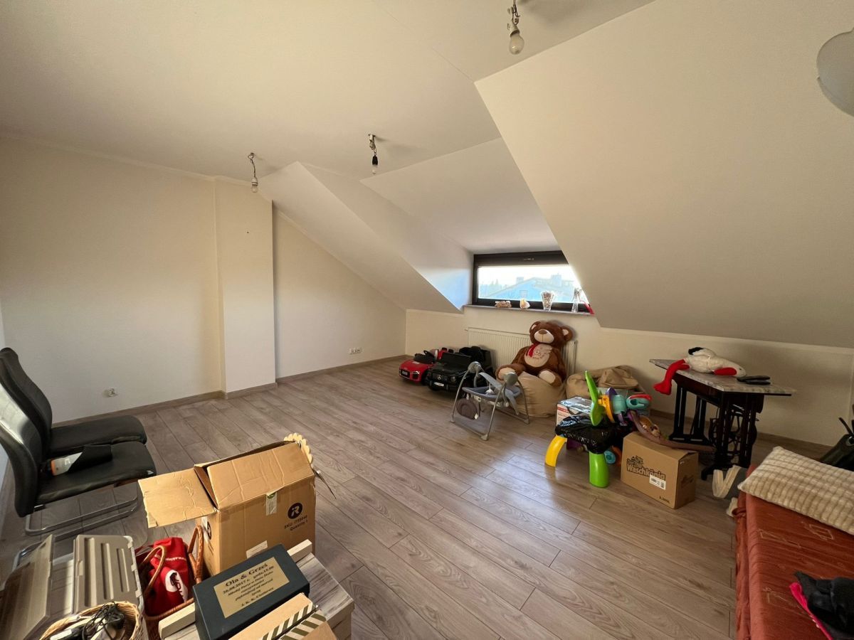 dom szeregowy, 6 pokoi Oława Górnik, ul. Adama Mickiewicza. Zdjęcie 22