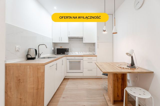 Mieszkanie 3-pokojowe Kraków Stare Miasto, ul. Stefana Batorego. Zdjęcie 1