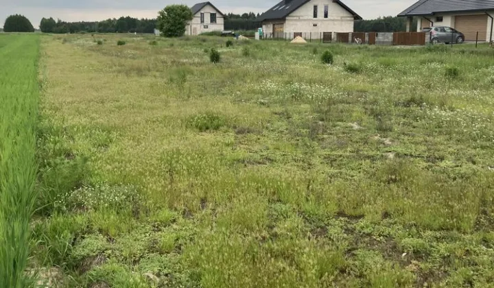 Działka budowlana Hrud