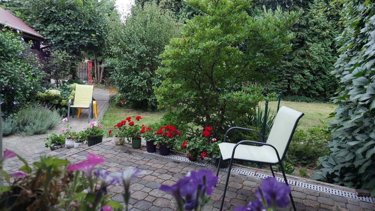 dom wolnostojący, 6 pokoi Strażów. Zdjęcie 3