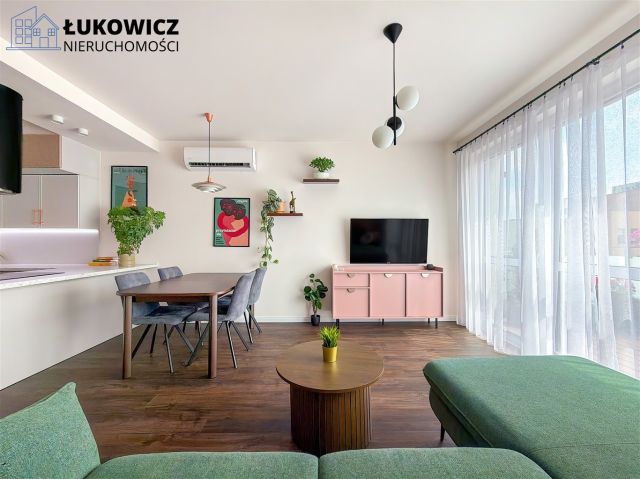 Mieszkanie 4-pokojowe Bielsko-Biała Kamienica. Zdjęcie 2