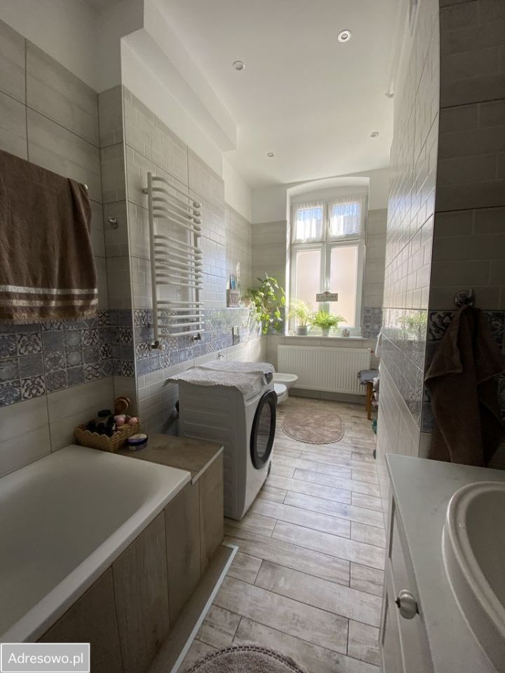 Mieszkanie 3-pokojowe Jelenia Góra Centrum, ul. Artura Grottgera. Zdjęcie 9