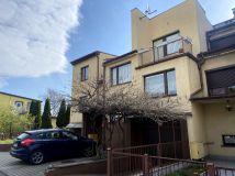 dom szeregowy, 11 pokoi Wieruszów, ul. Elizy Orzeszkowej. Zdjęcie 3