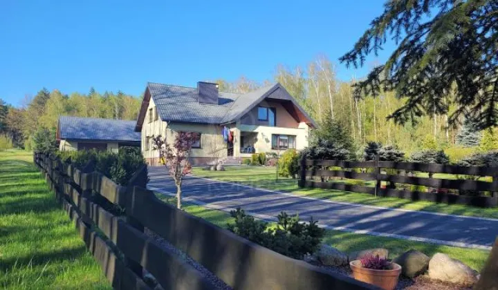 dom wolnostojący, 7 pokoi Mąkoszyce