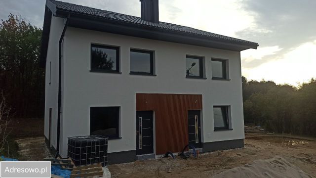 bliźniak, 4 pokoje Tarnów Krzyż, ul. Krzyska. Zdjęcie 1