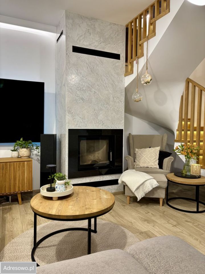 dom szeregowy, 6 pokoi Falenty Nowe. Zdjęcie 2