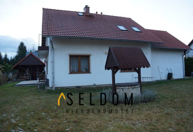 dom wolnostojący, 5 pokoi Mysłakowice. Zdjęcie 2