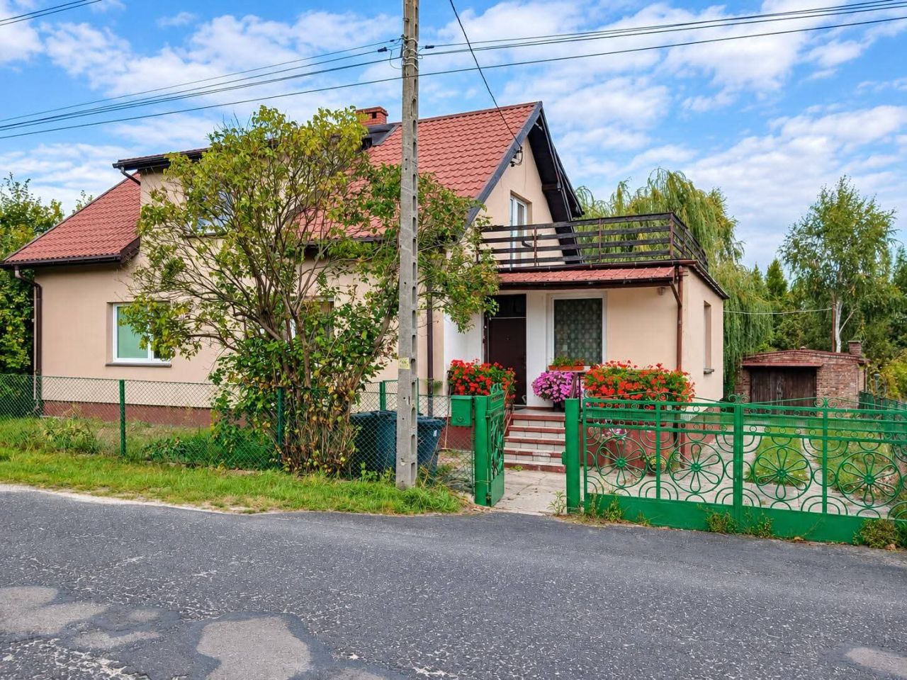 dom wolnostojący, 4 pokoje Kuleje, ul. Kościelna. Zdjęcie 2