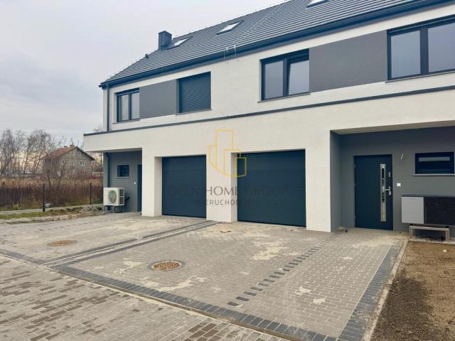 dom szeregowy, 5 pokoi Wrocław. Zdjęcie 1