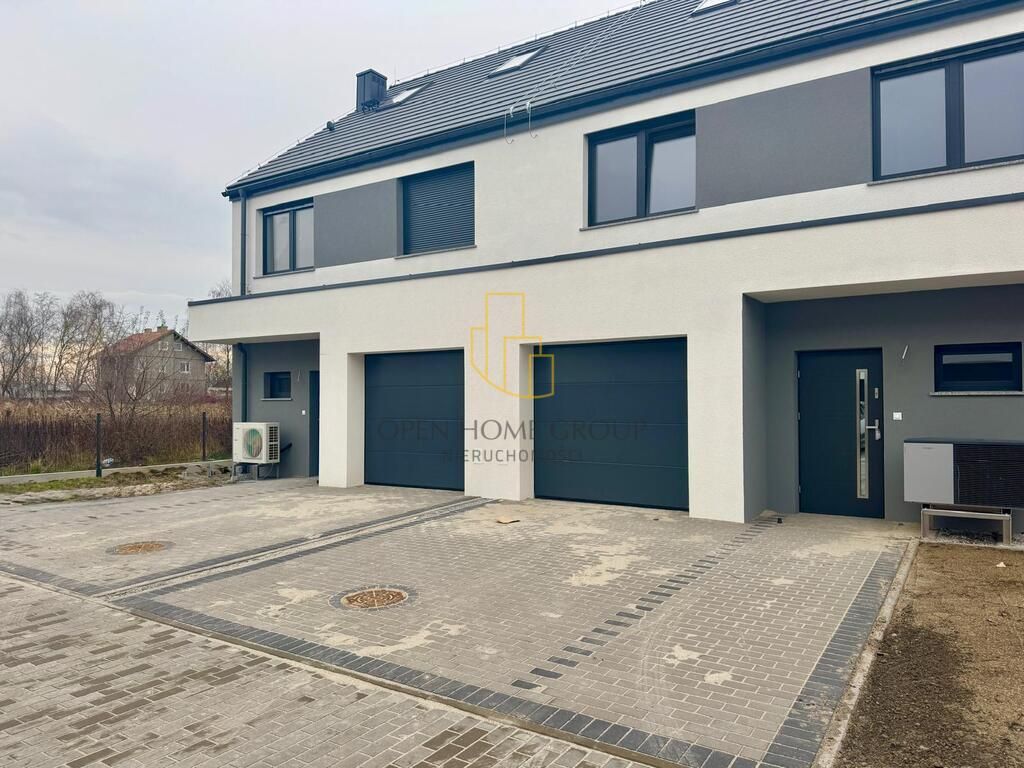 dom szeregowy, 5 pokoi Wrocław. Zdjęcie 1