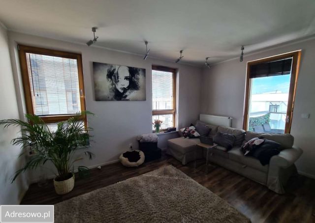 Mieszkanie 3-pokojowe Warszawa Wola, ul. Marcina Kasprzaka. Zdjęcie 1