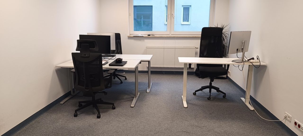 Biuro Warszawa Włochy, ul. Trzcinowa. Zdjęcie 5