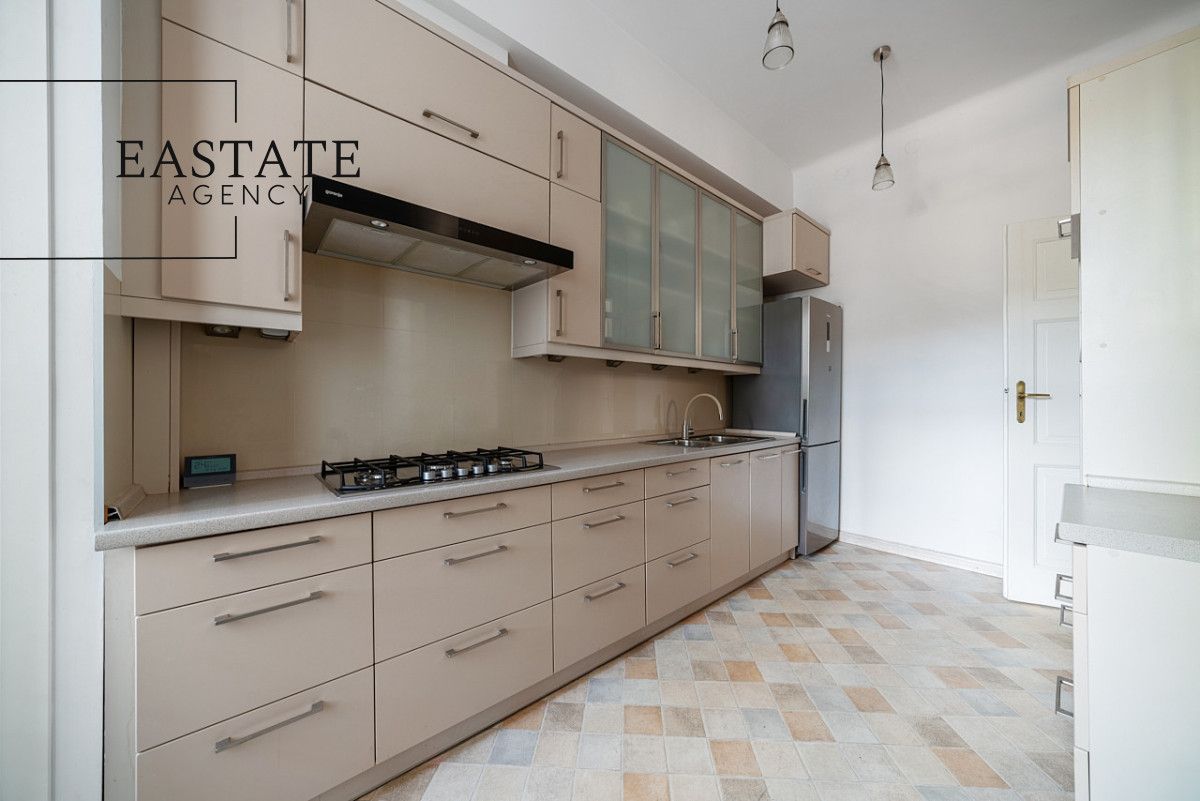 Mieszkanie 5-pokojowe Warszawa Praga-Południe, ul. Grochowska. Zdjęcie 9