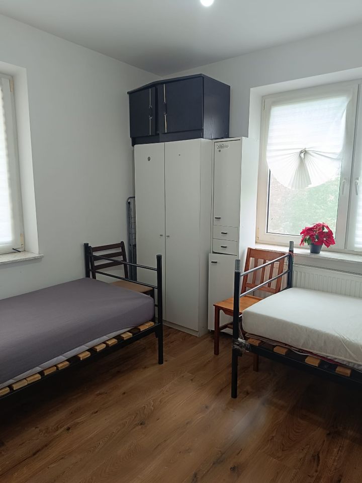 Pokój 1-pokojowe Radonice. Zdjęcie 3