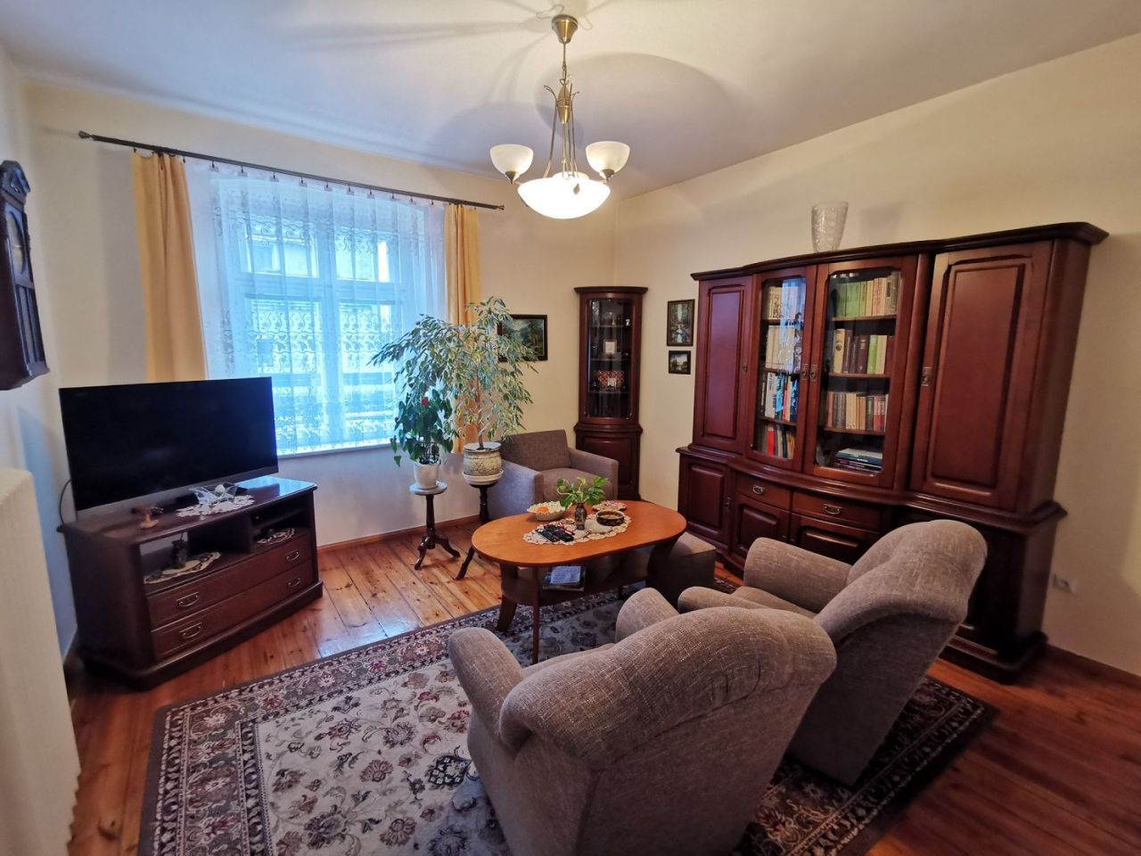 dom wolnostojący, 7 pokoi Złotów, al. Piasta. Zdjęcie 10