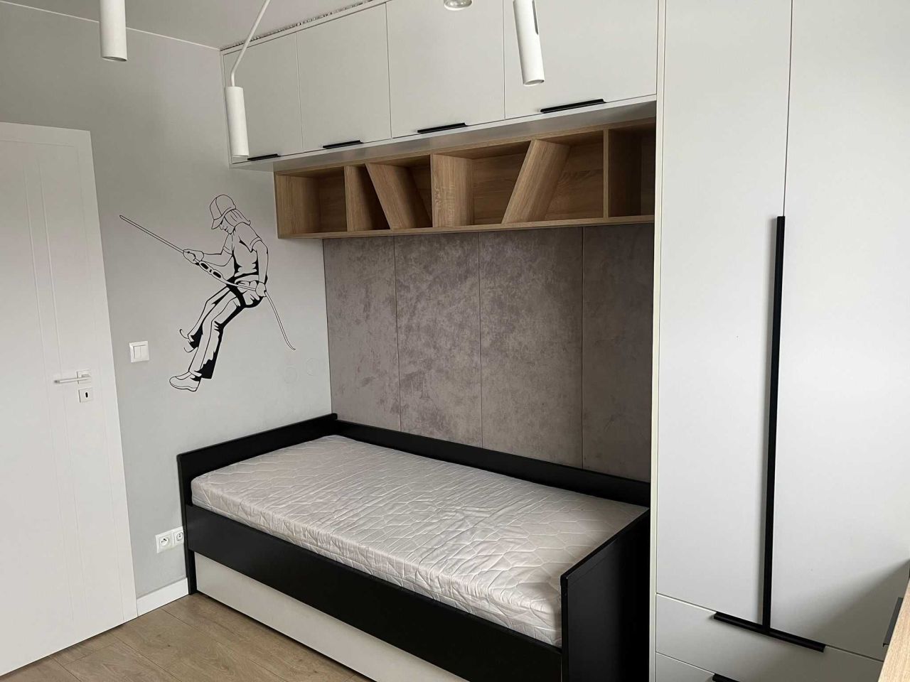 Mieszkanie 3-pokojowe Milejowice. Zdjęcie 5