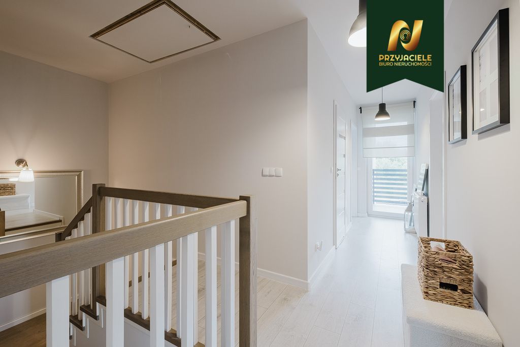 bliźniak, 6 pokoi Banino. Zdjęcie 17