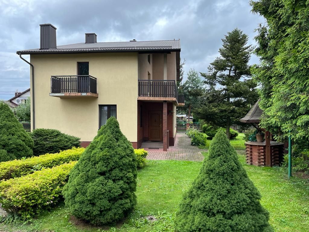 dom wolnostojący, 6 pokoi Nieciecza