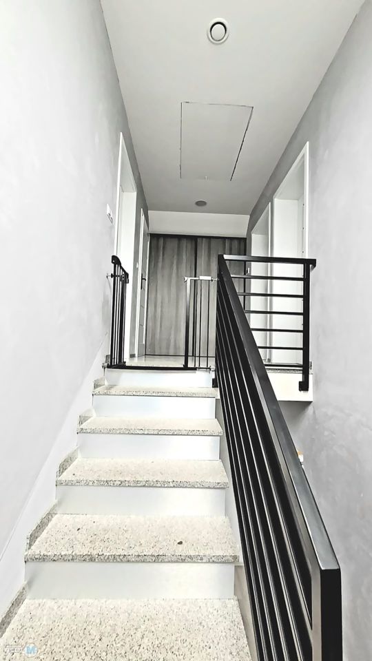 dom, 4 pokoje Oblęgór. Zdjęcie 17