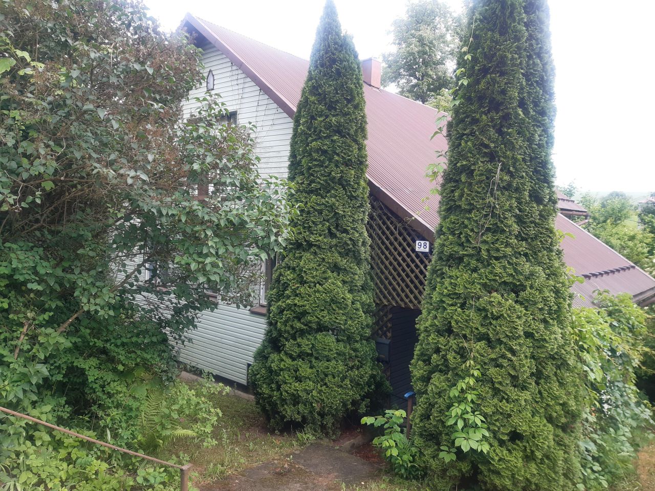 dom wolnostojący, 3 pokoje Rzeżuśnia. Zdjęcie 2