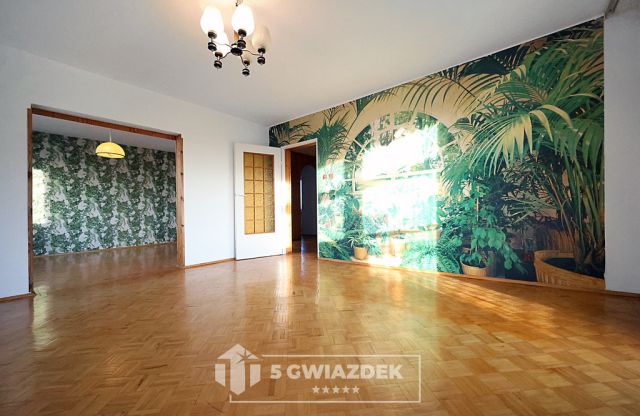 Mieszkanie 4-pokojowe Szczecinek, rondo Marszałka Józefa Piłsudskiego. Zdjęcie 3