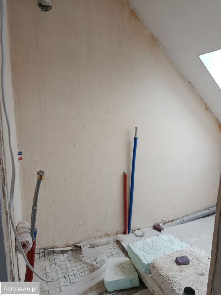 dom wolnostojący, 5 pokoi Glinianka. Zdjęcie 3