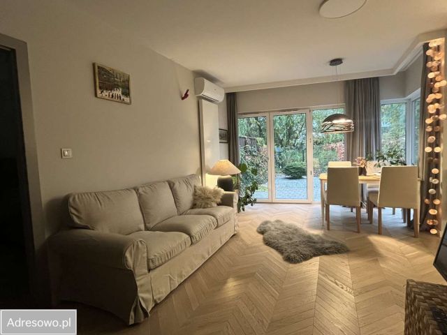 Mieszkanie 2-pokojowe Warszawa Wilanów, ul. Bruzdowa. Zdjęcie 1