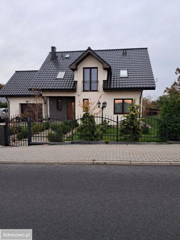 dom wolnostojący, 6 pokoi Choszczno. Zdjęcie 1