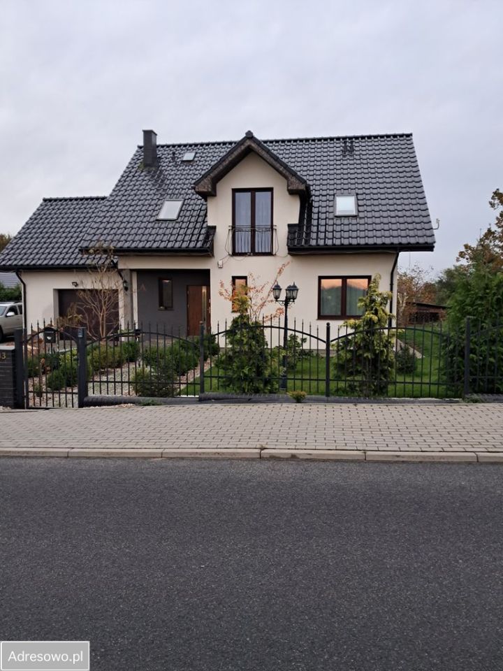 dom wolnostojący, 6 pokoi Choszczno